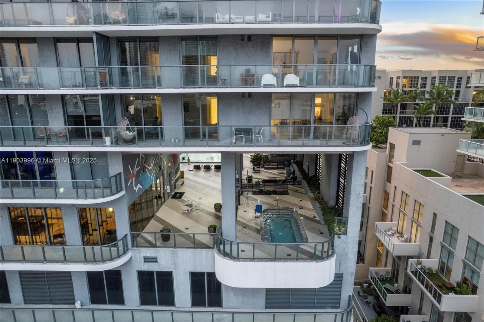 121 NE 34th St #1208 Miami, FL 33137