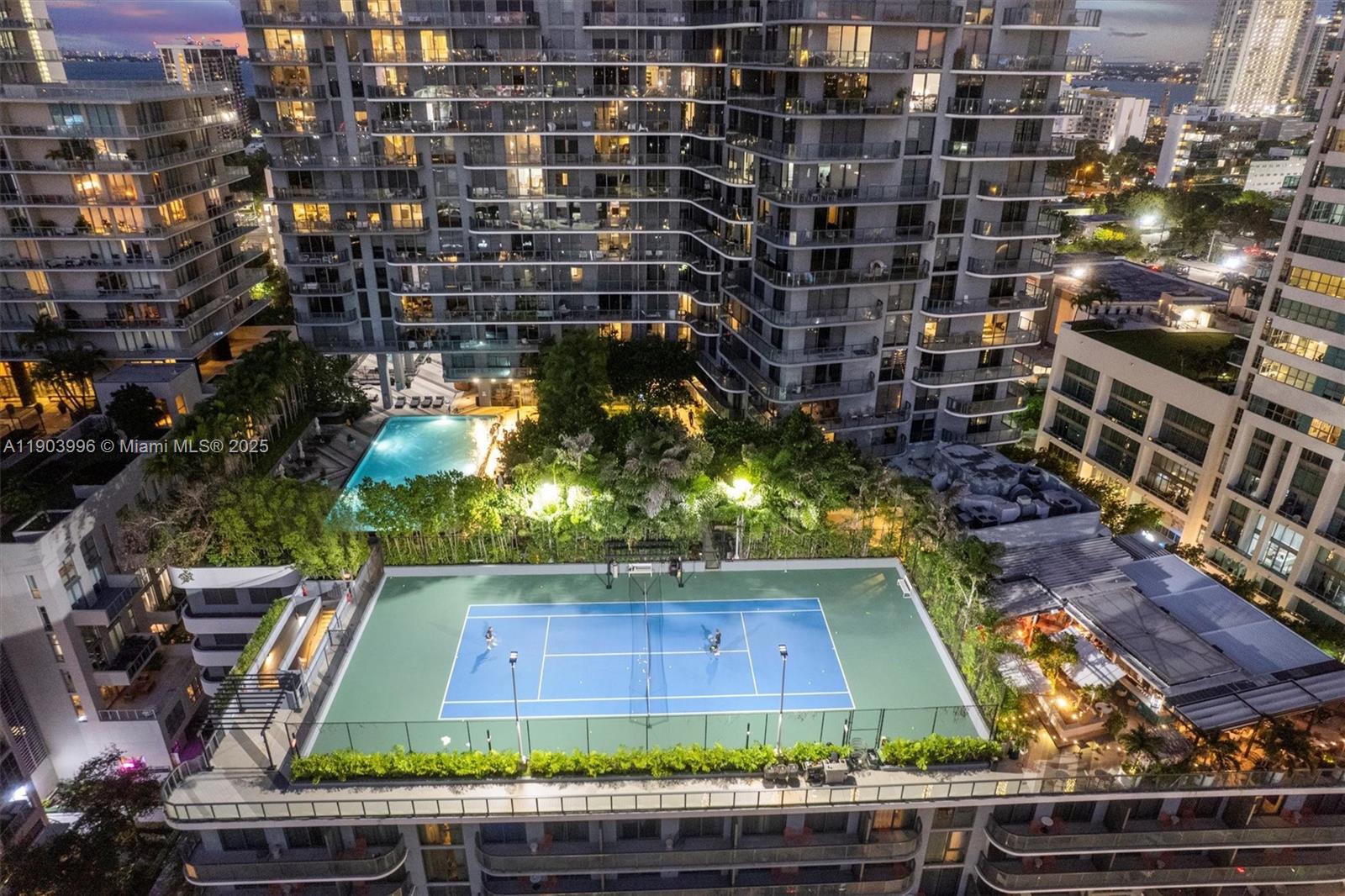 121 NE 34th St #1208 Miami, FL 33137