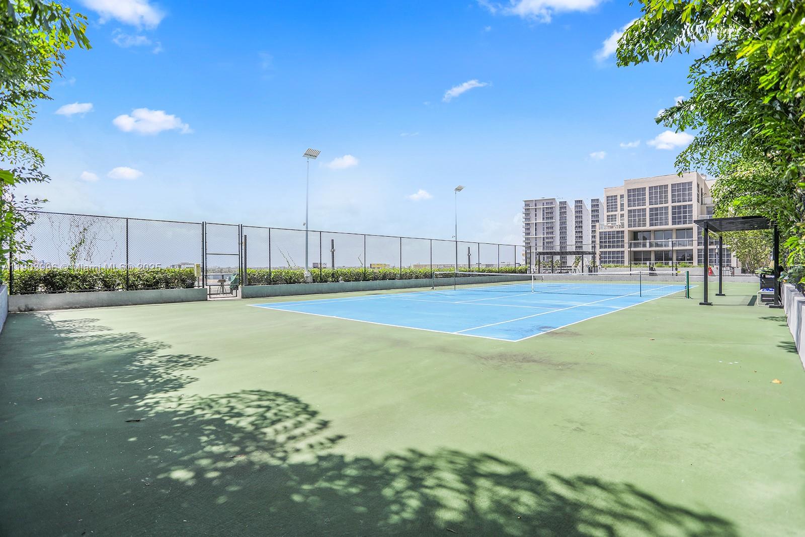 121 NE 34th St #1208 Miami, FL 33137