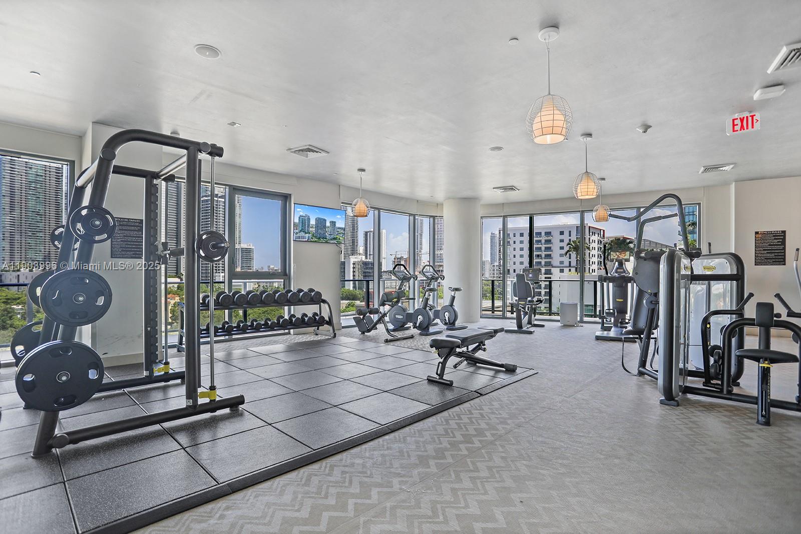 121 NE 34th St #1208 Miami, FL 33137