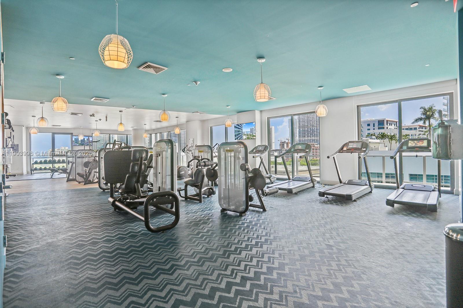 121 NE 34th St #1208 Miami, FL 33137