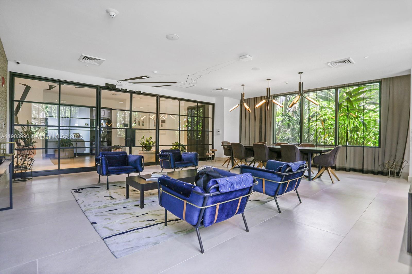 121 NE 34th St #1208 Miami, FL 33137