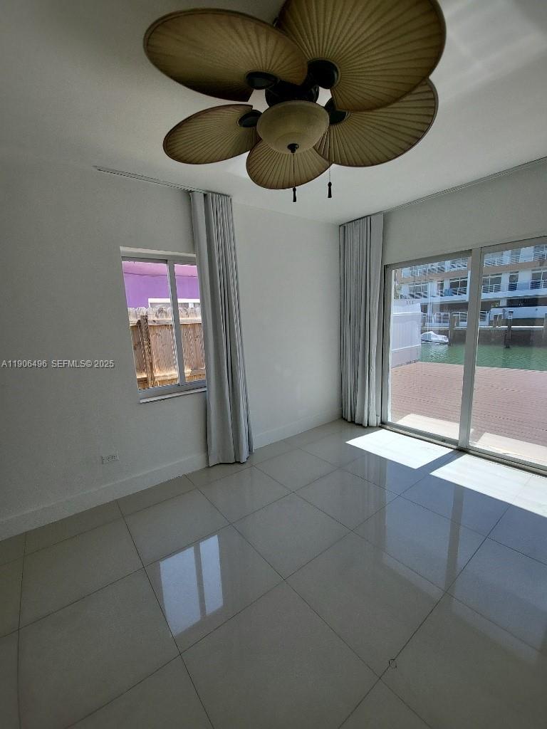 7707 Hawthorne Ave Miami Beach, FL 33141