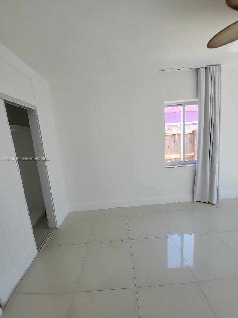 7707 Hawthorne Ave Miami Beach, FL 33141