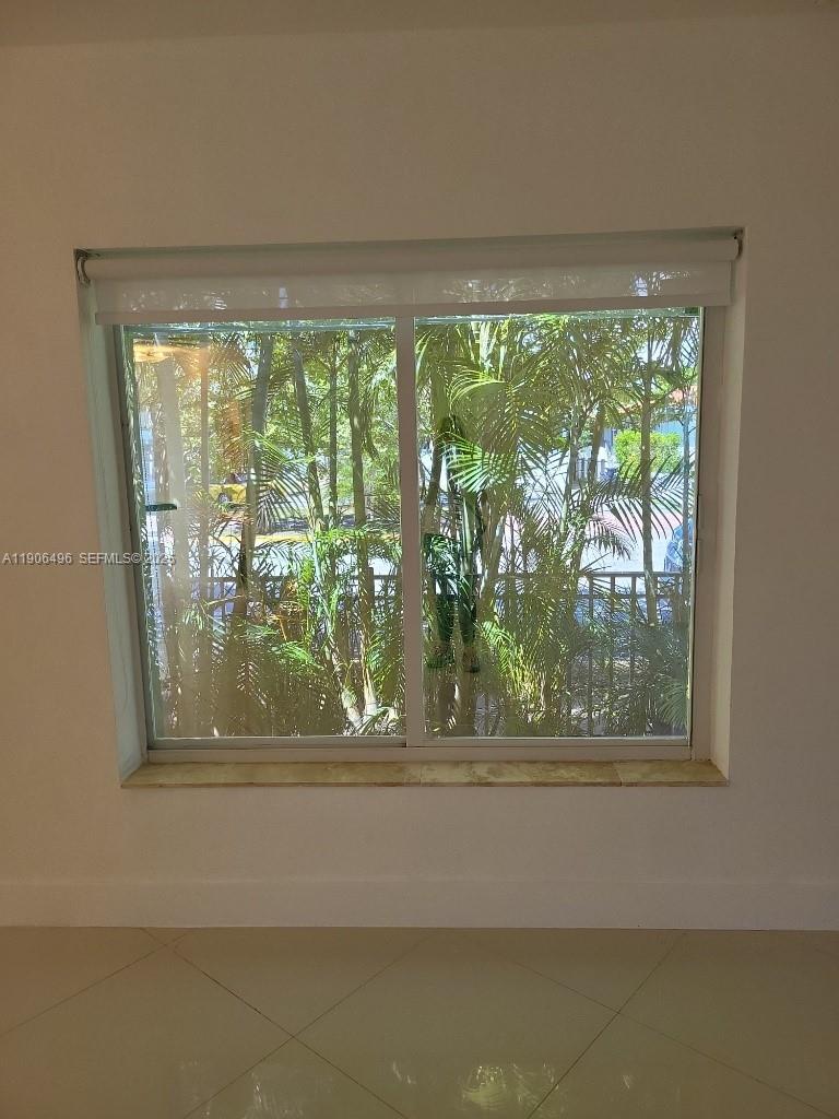 7707 Hawthorne Ave Miami Beach, FL 33141