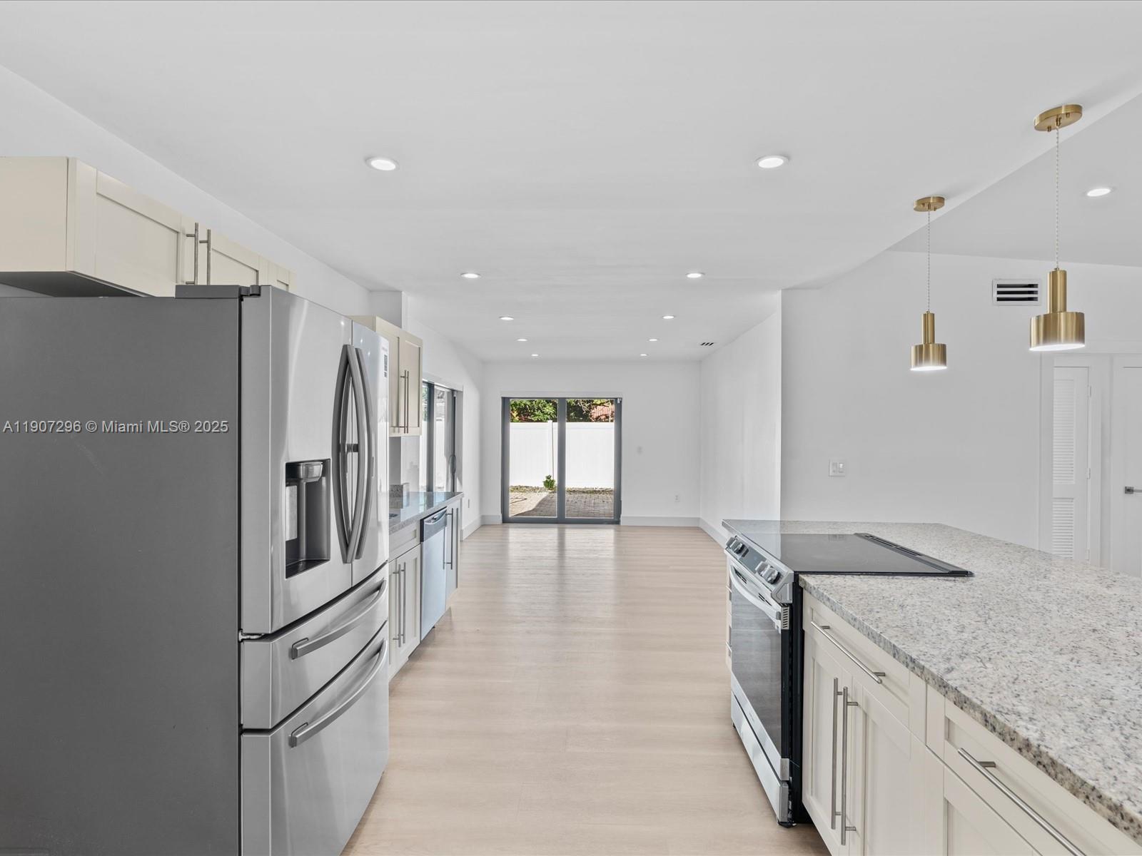 19461 NE 22nd Rd North Miami Beach, FL 33179