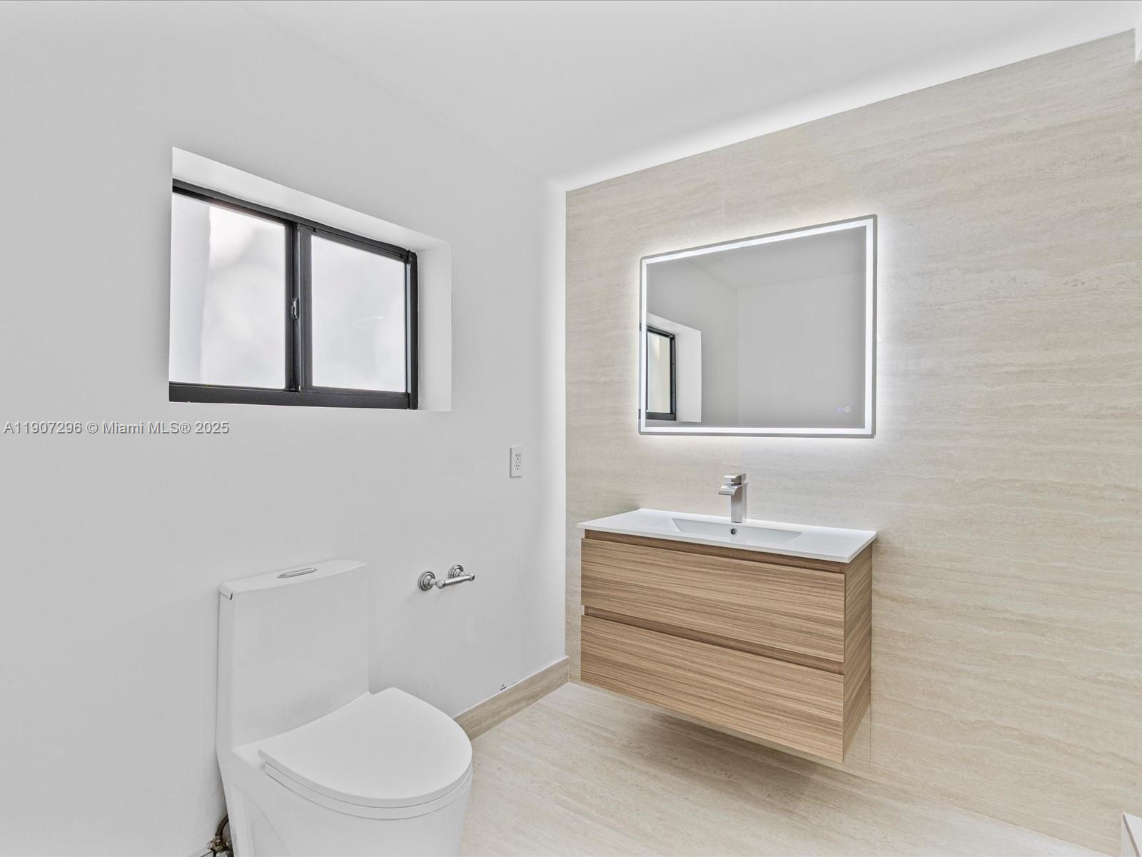 19461 NE 22nd Rd North Miami Beach, FL 33179