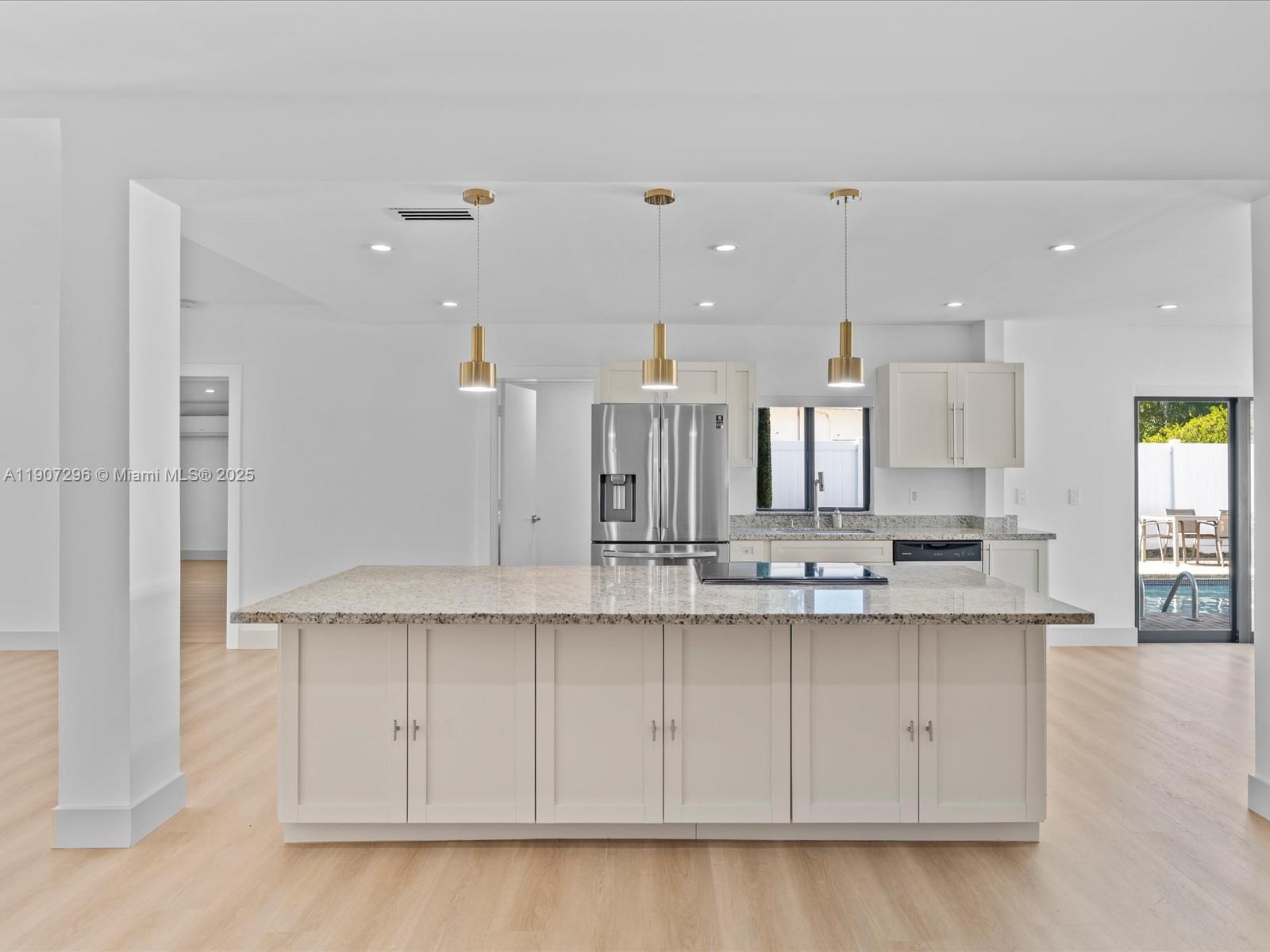 19461 NE 22nd Rd North Miami Beach, FL 33179