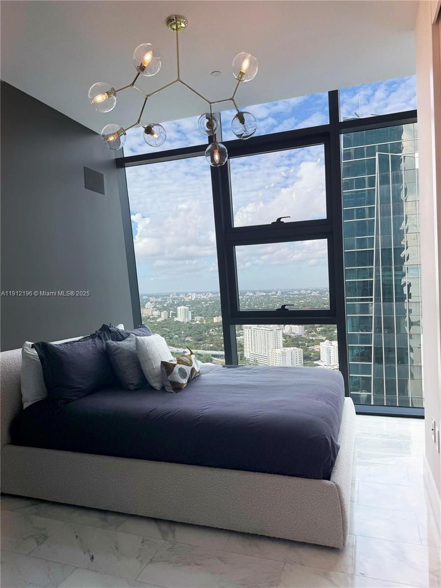 1451 Brickell Ave #4304 Miami, FL 33131