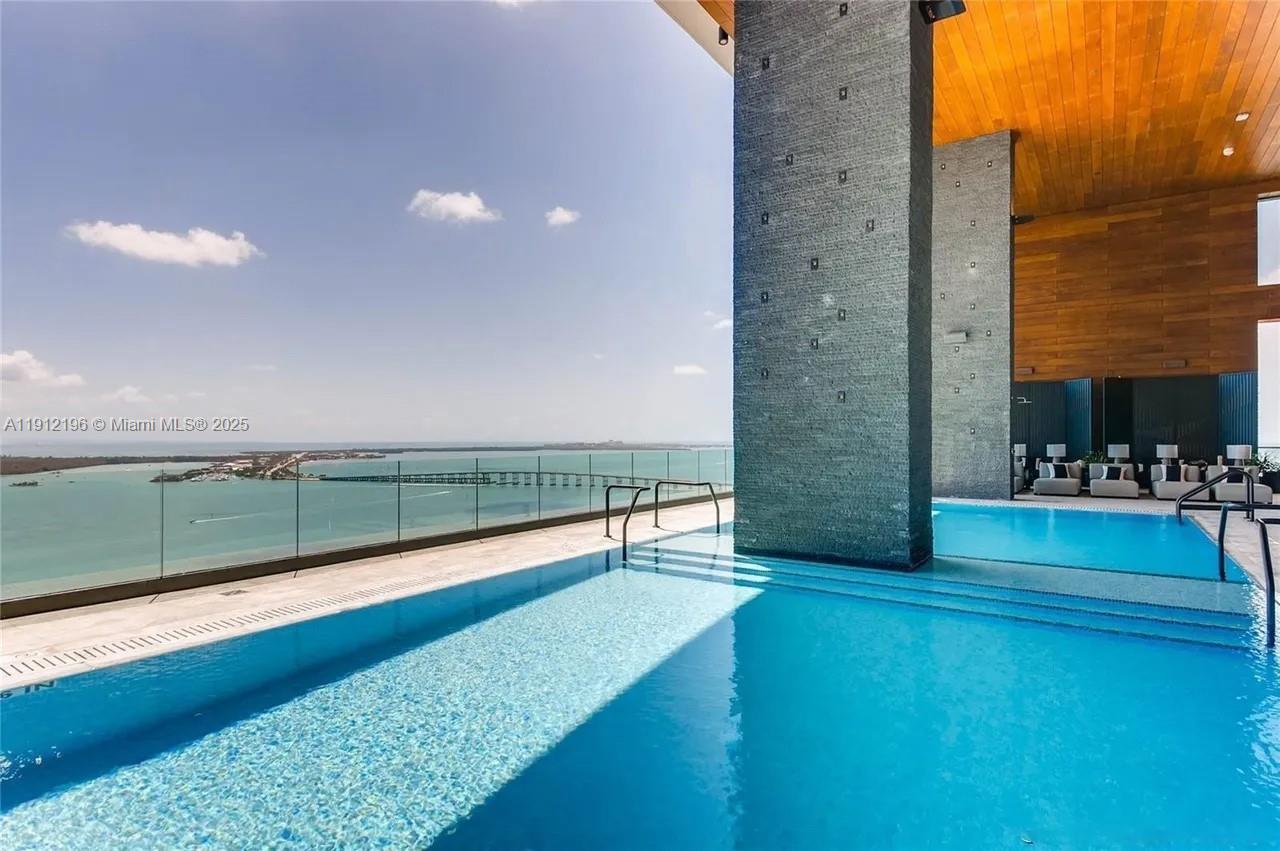 1451 Brickell Ave #4304 Miami, FL 33131