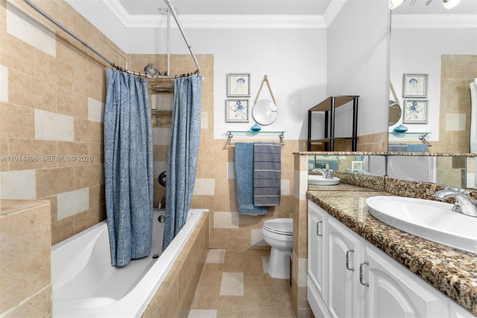 2404 NE 135th St #2404 North Miami, FL 33181