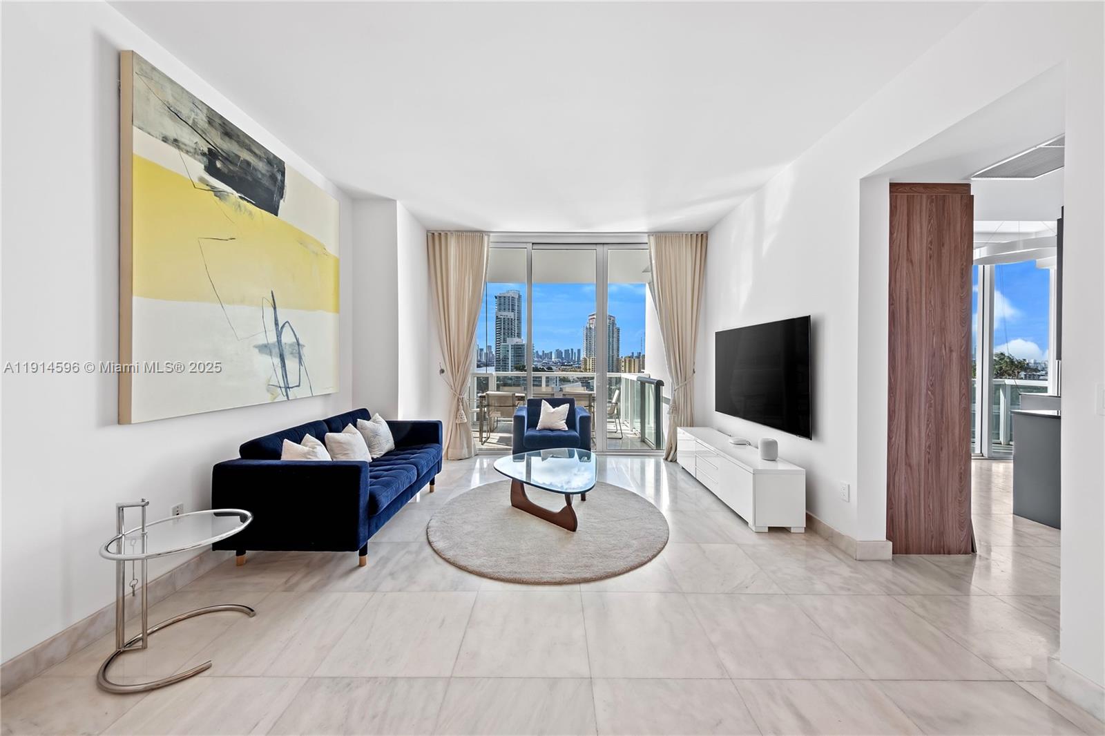 50 S Pointe Dr #1206