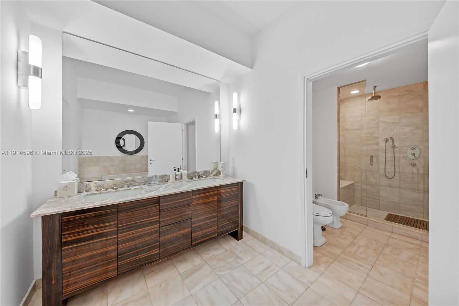 50 S Pointe Dr #1206 Miami Beach, FL 33139