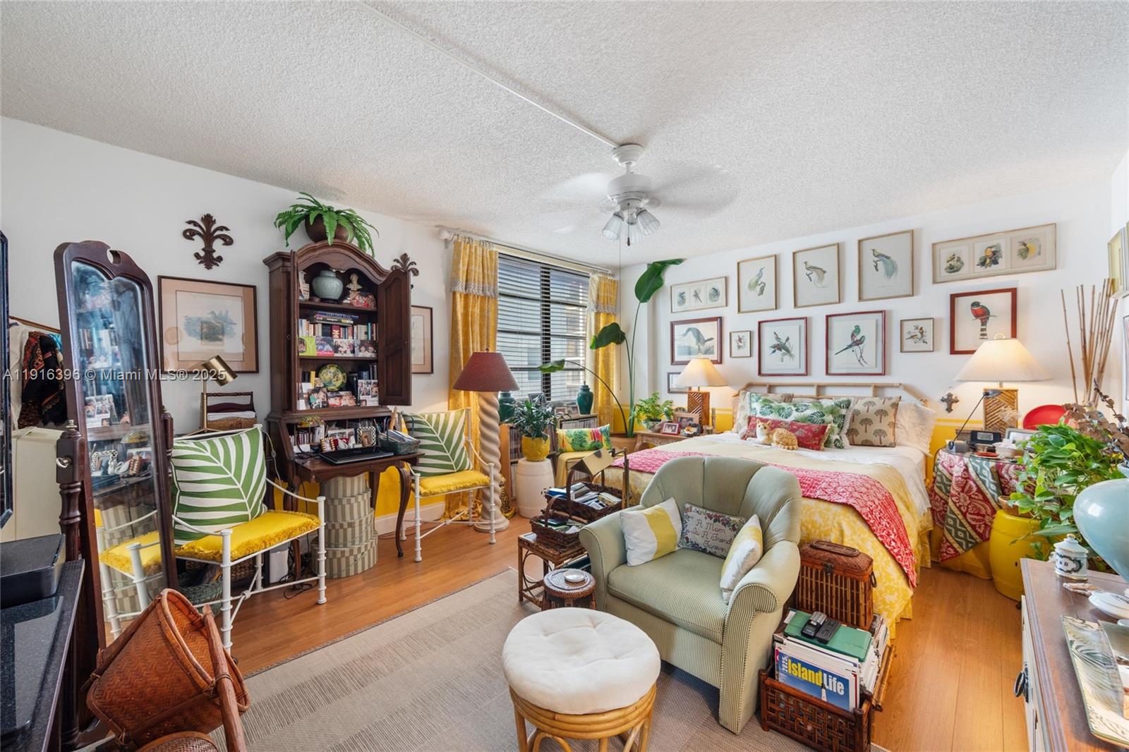 155 Sunrise Dr #4B Key Biscayne, FL 33149