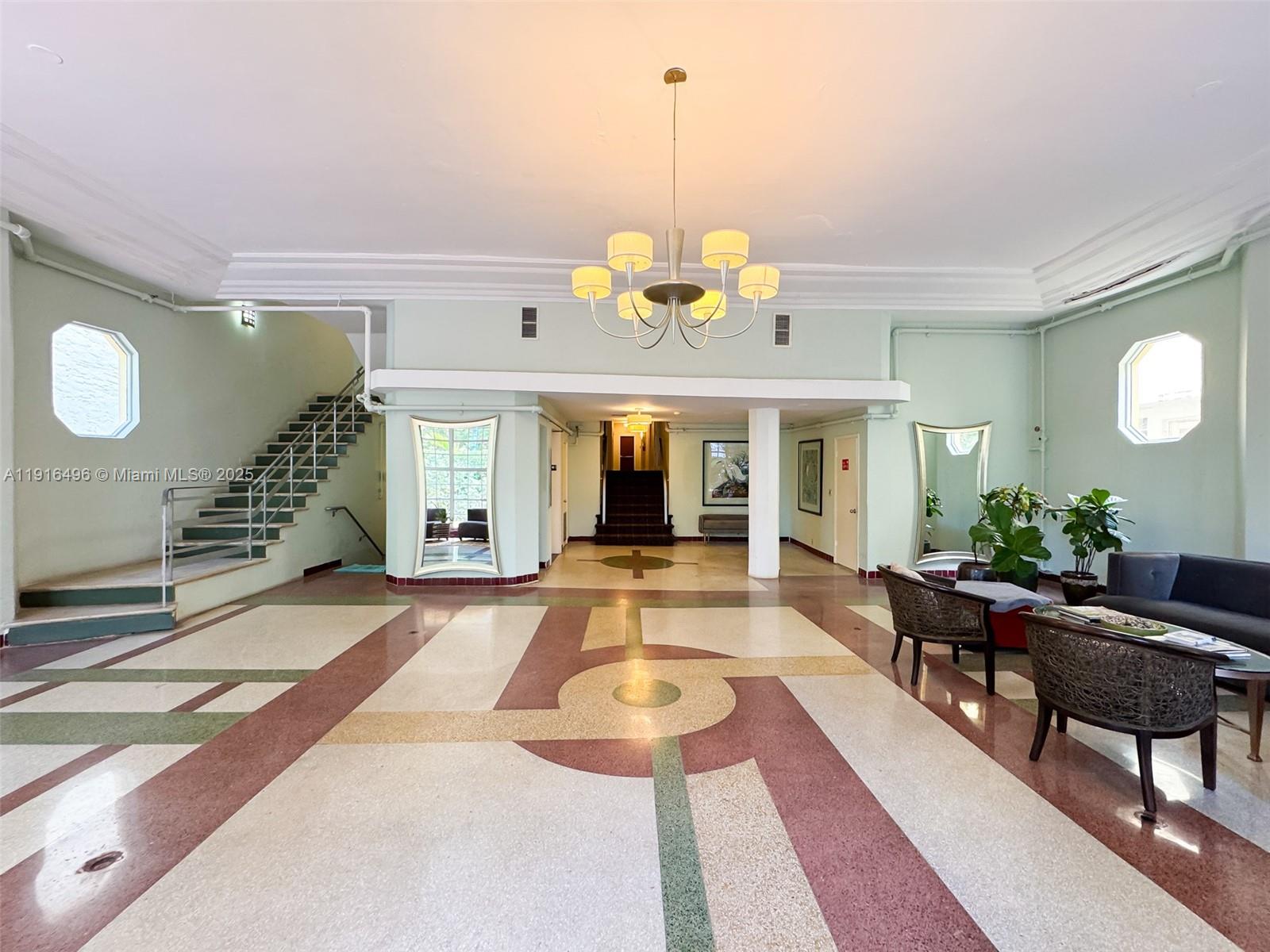 1051 Meridian Ave #1D Miami Beach, FL 33139