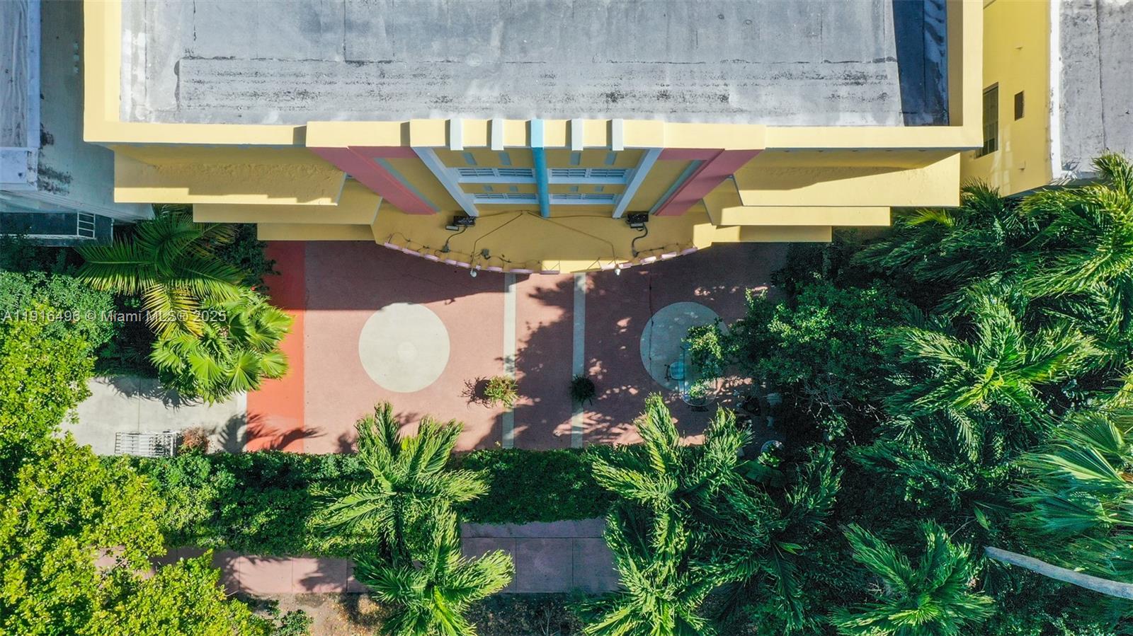 1051 Meridian Ave #1D Miami Beach, FL 33139