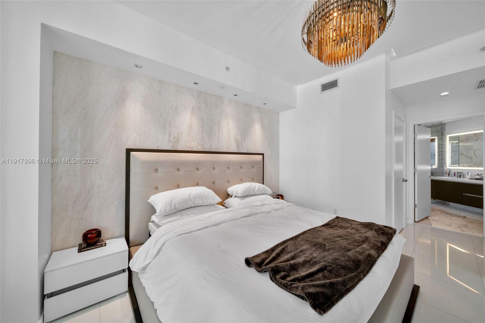 image Paramount Miami13