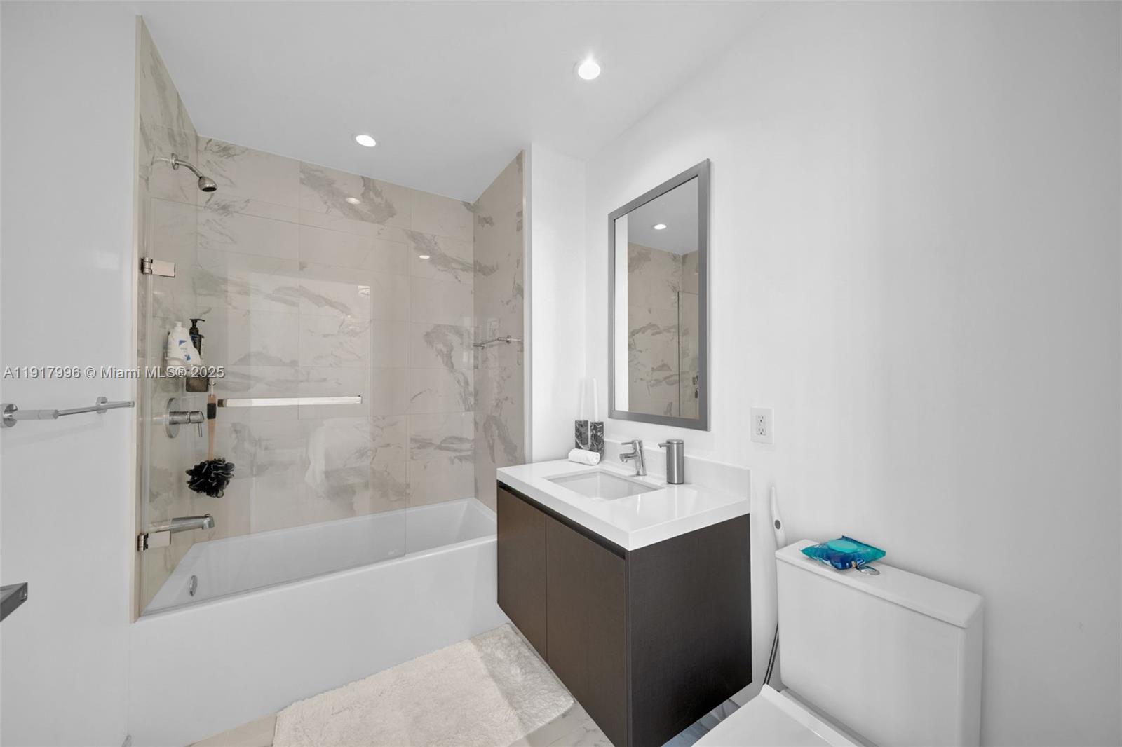 image Paramount Miami25