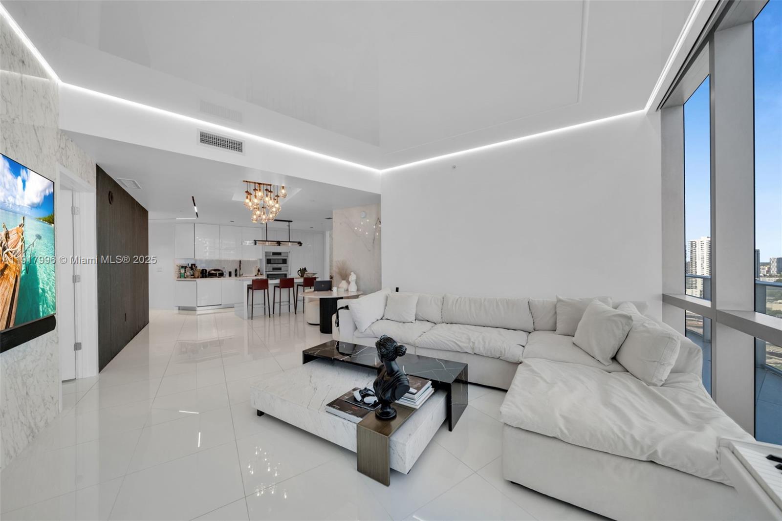 image Paramount Miami38