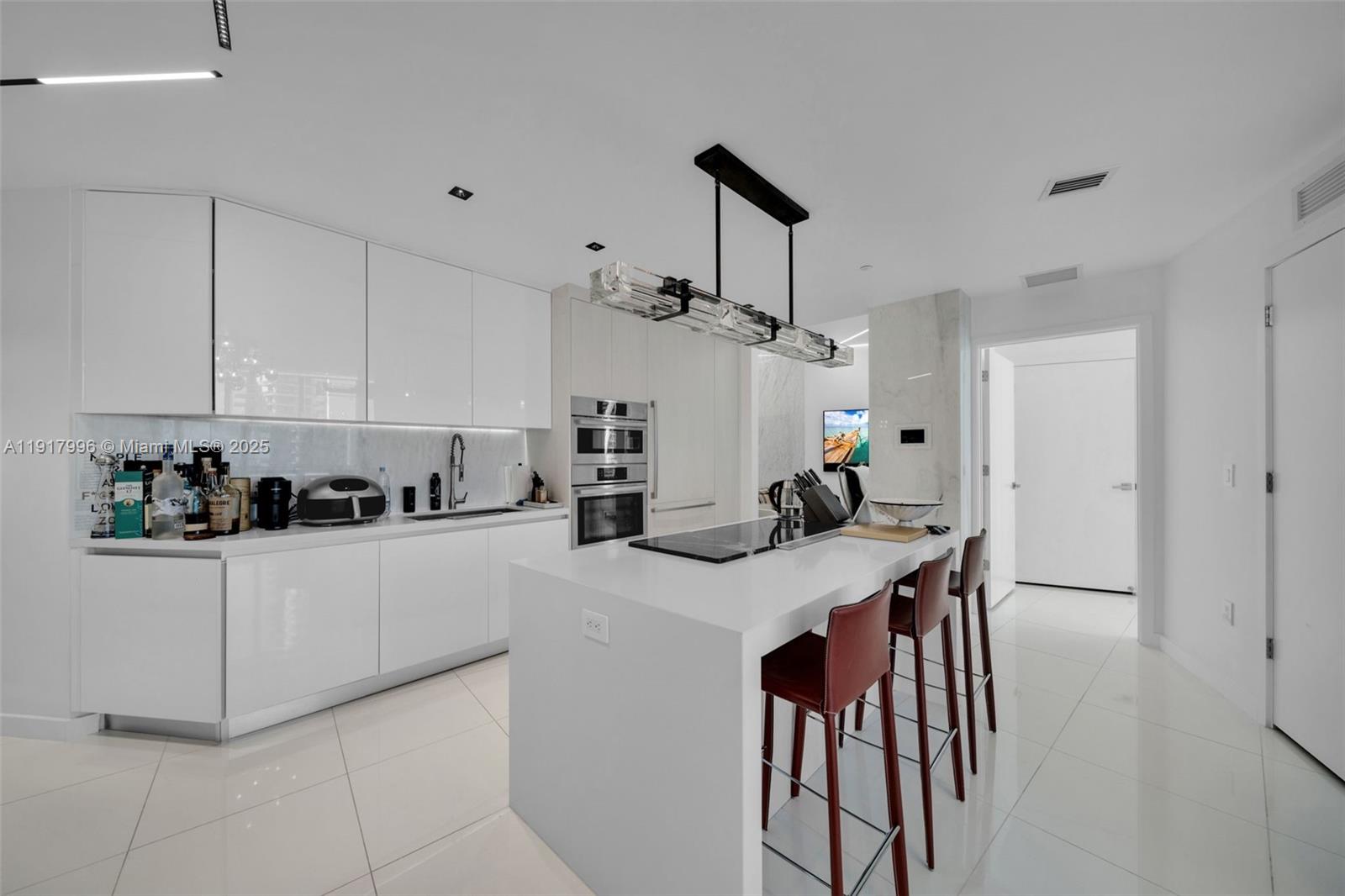 image Paramount Miami39