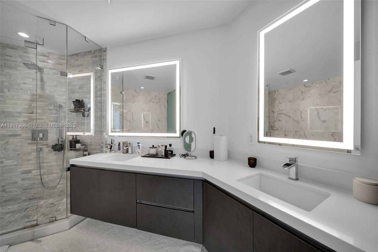 image Paramount Miami43