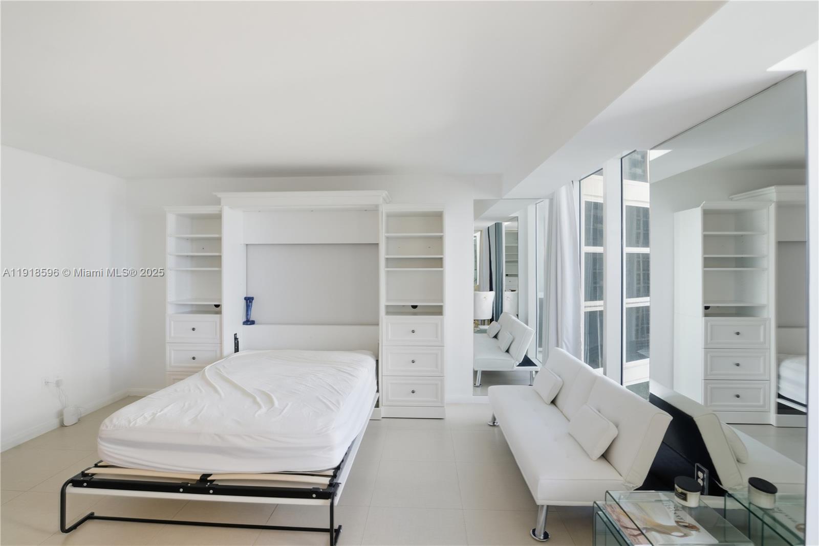 10275 Collins Ave #1101 Bal Harbour, FL 33154