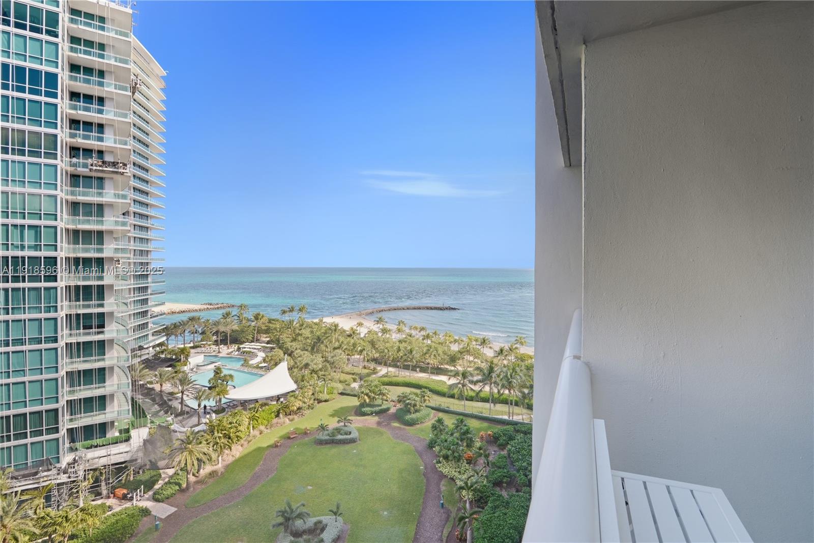 10275 Collins Ave #1101 Bal Harbour, FL 33154