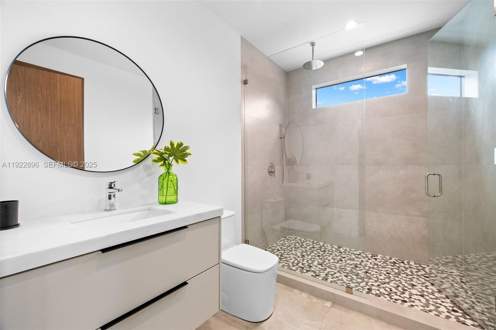 66 NW 50th St Miami, FL 33127