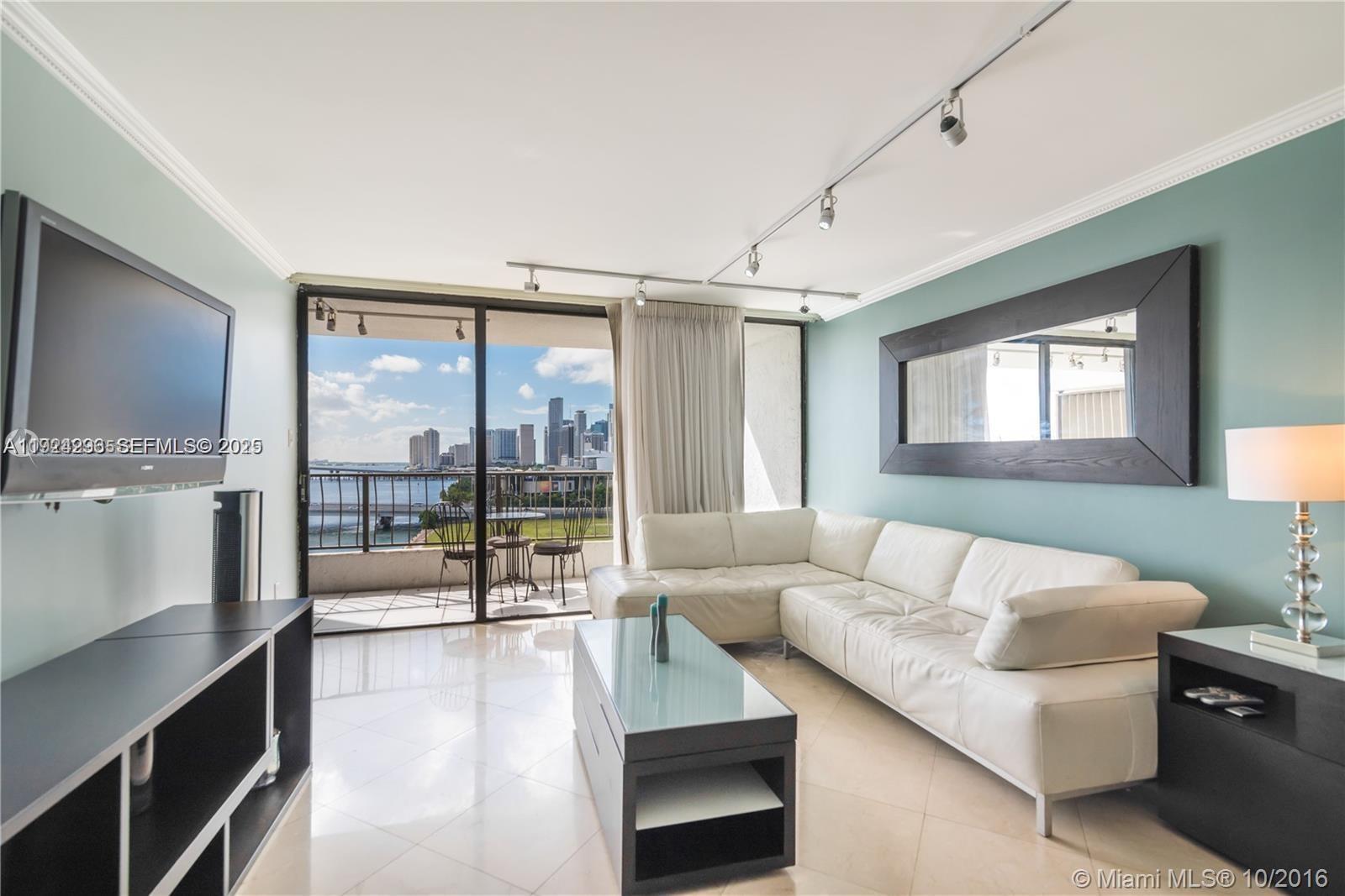 555 NE 15th St #11J Miami, FL 33132