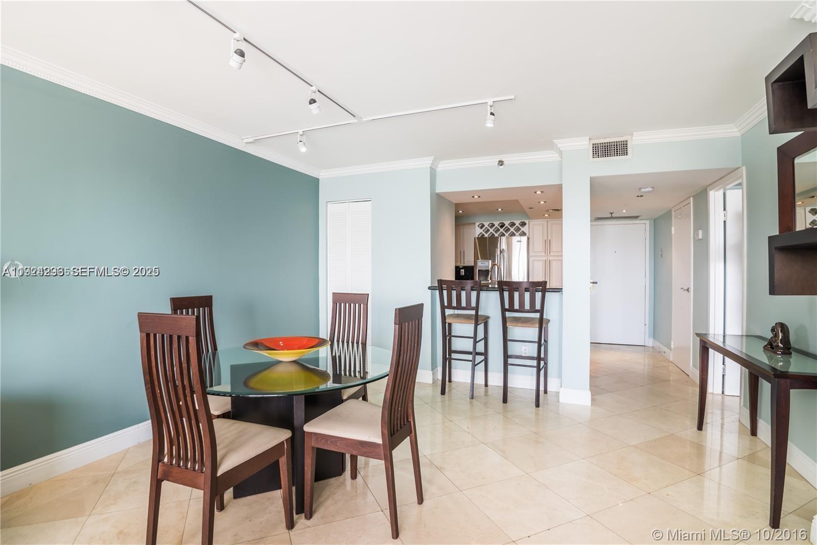 555 NE 15th St #11J Miami, FL 33132