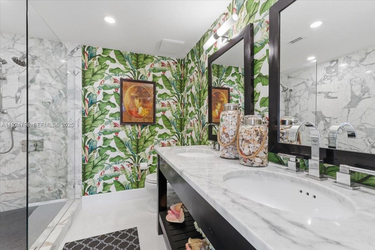 100 Lincoln Rd #747 Miami Beach, FL 33139