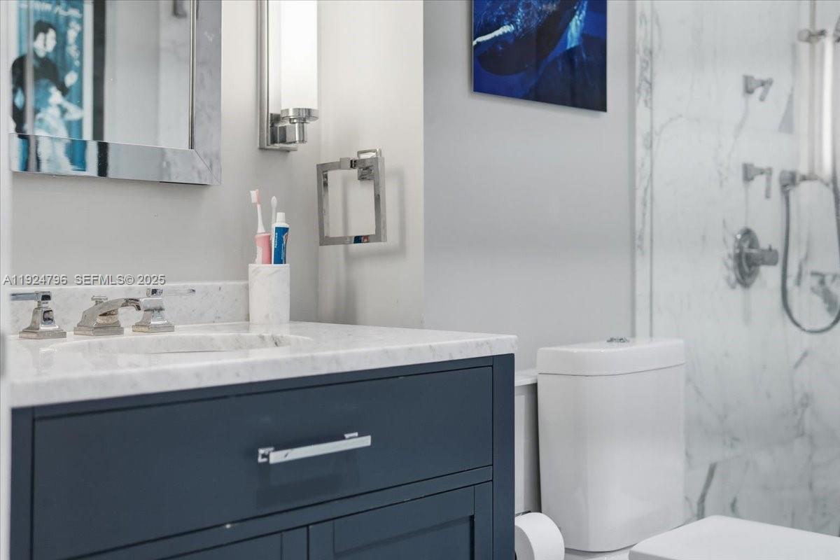 100 Lincoln Rd #747 Miami Beach, FL 33139