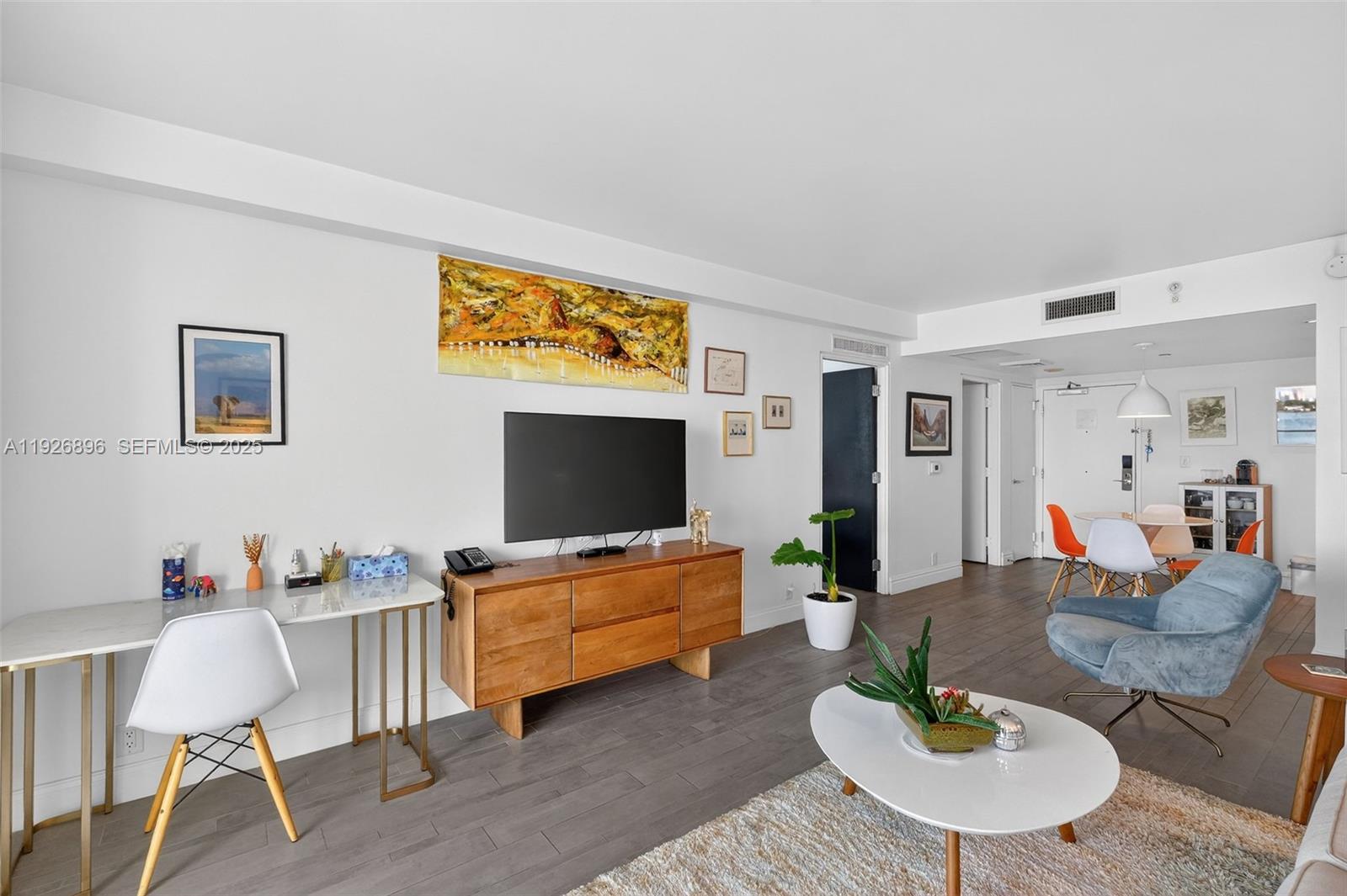 1100 West Ave #624 Miami Beach, FL 33139