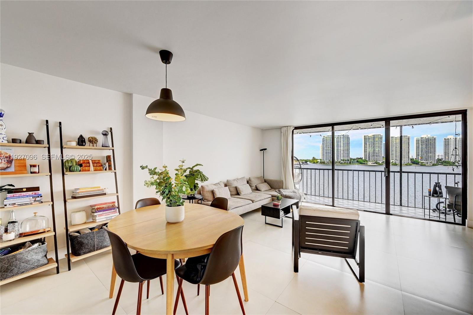 17500 N Bay Rd #S405