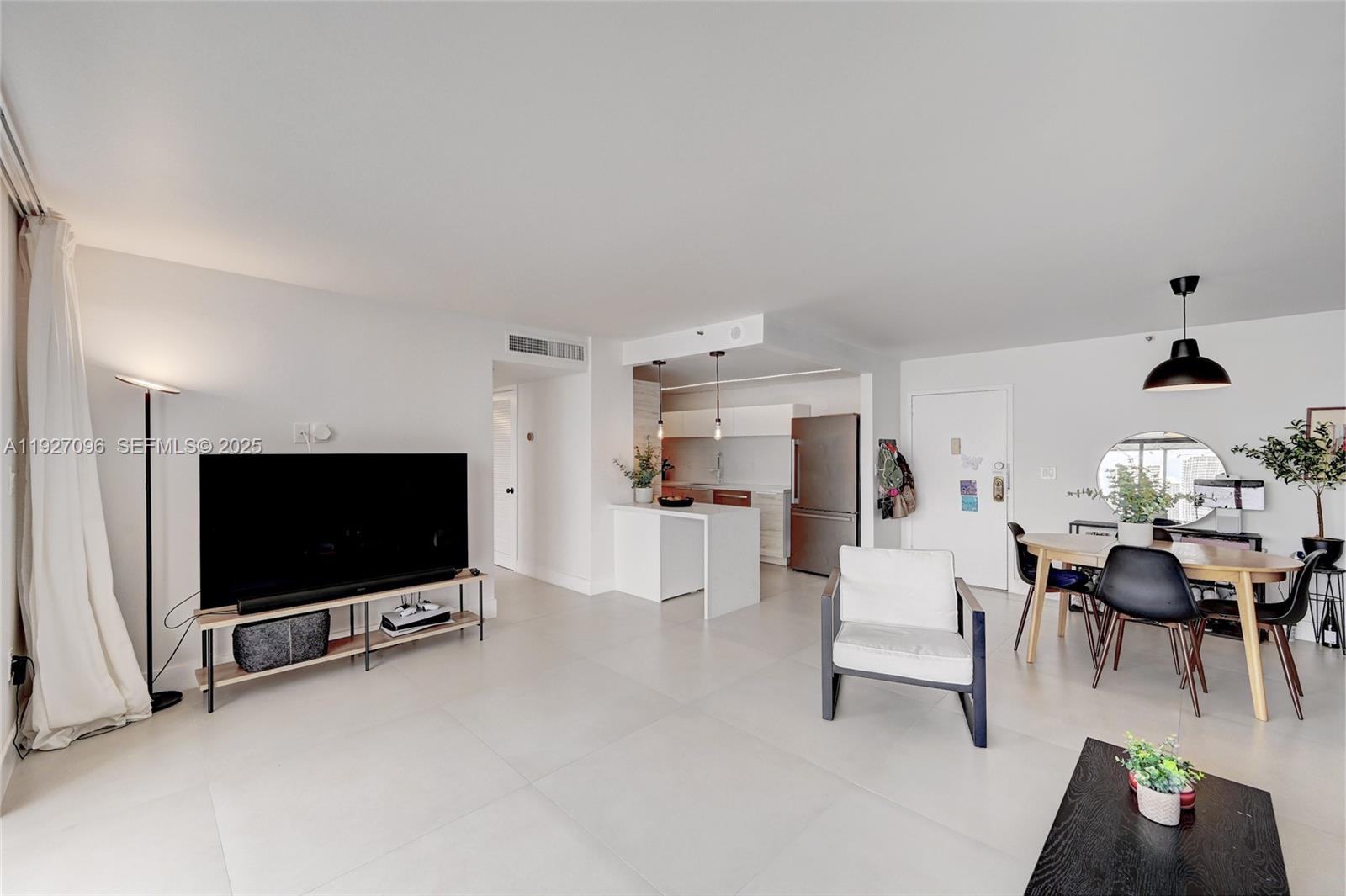 17500 N Bay Rd #S405 Sunny Isles Beach, FL 33160