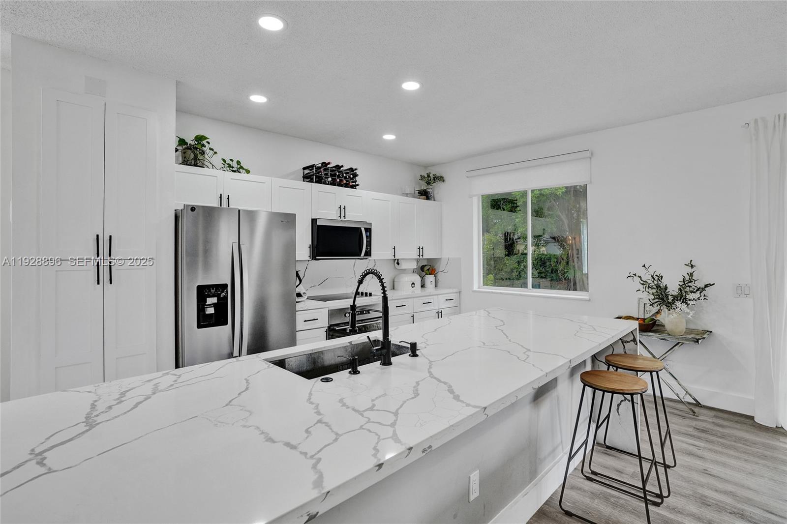 1381 Sago Ln Weston, FL 33327