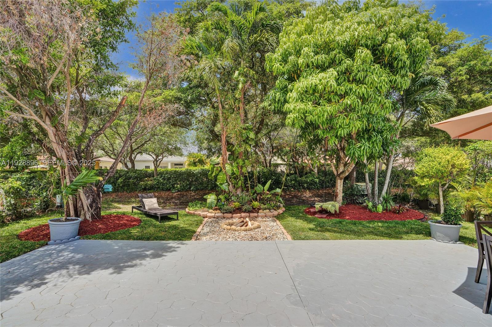 1381 Sago Ln Weston, FL 33327