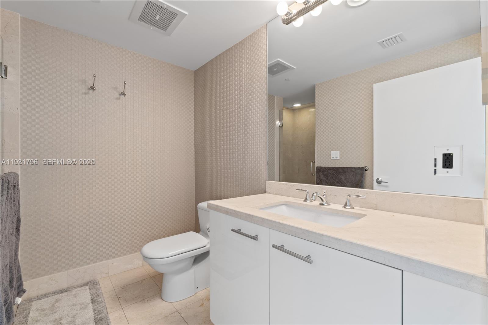 image The Carillon South Tower34