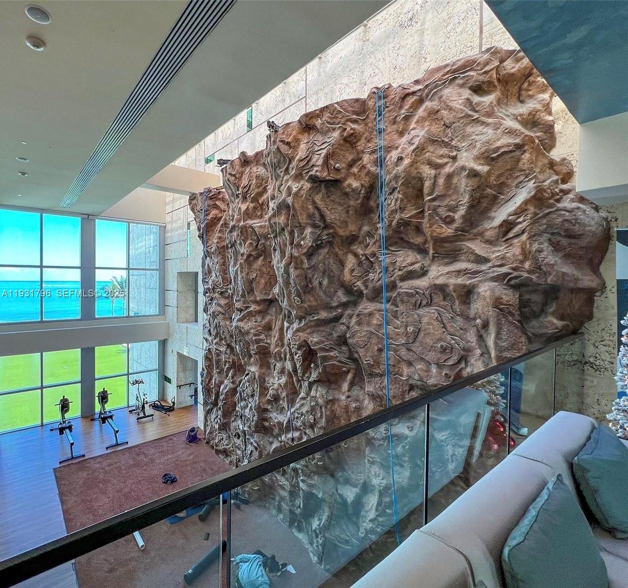 image The Carillon South Tower42