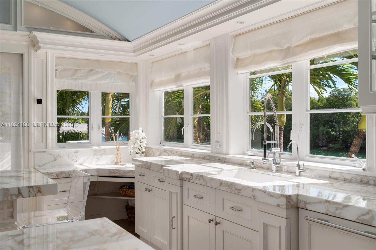 100 Cape Florida Dr Key Biscayne, FL 33149