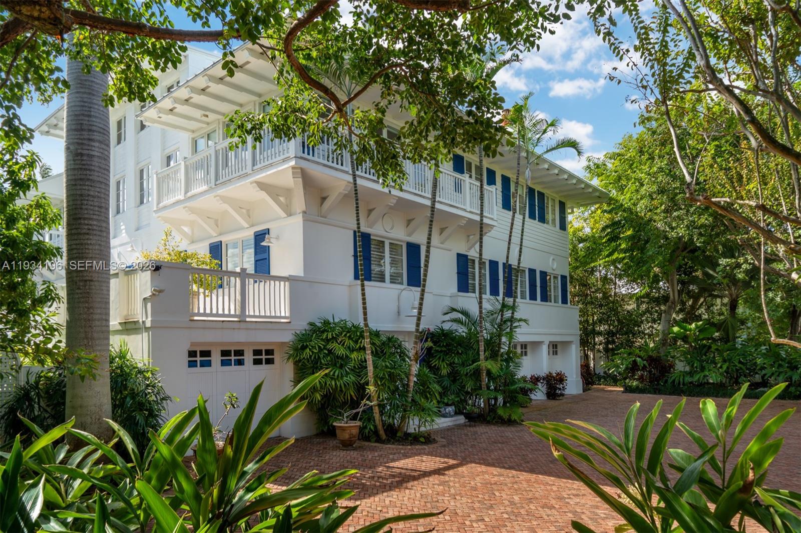 100 Cape Florida Dr Key Biscayne, FL 33149