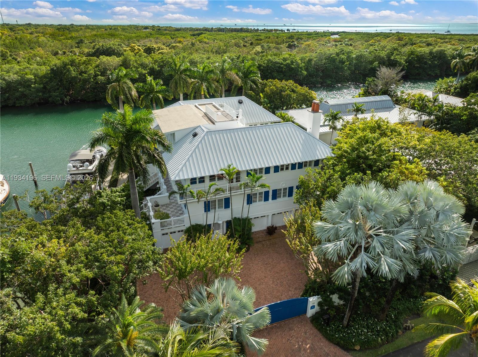 100 Cape Florida Dr Key Biscayne, FL 33149