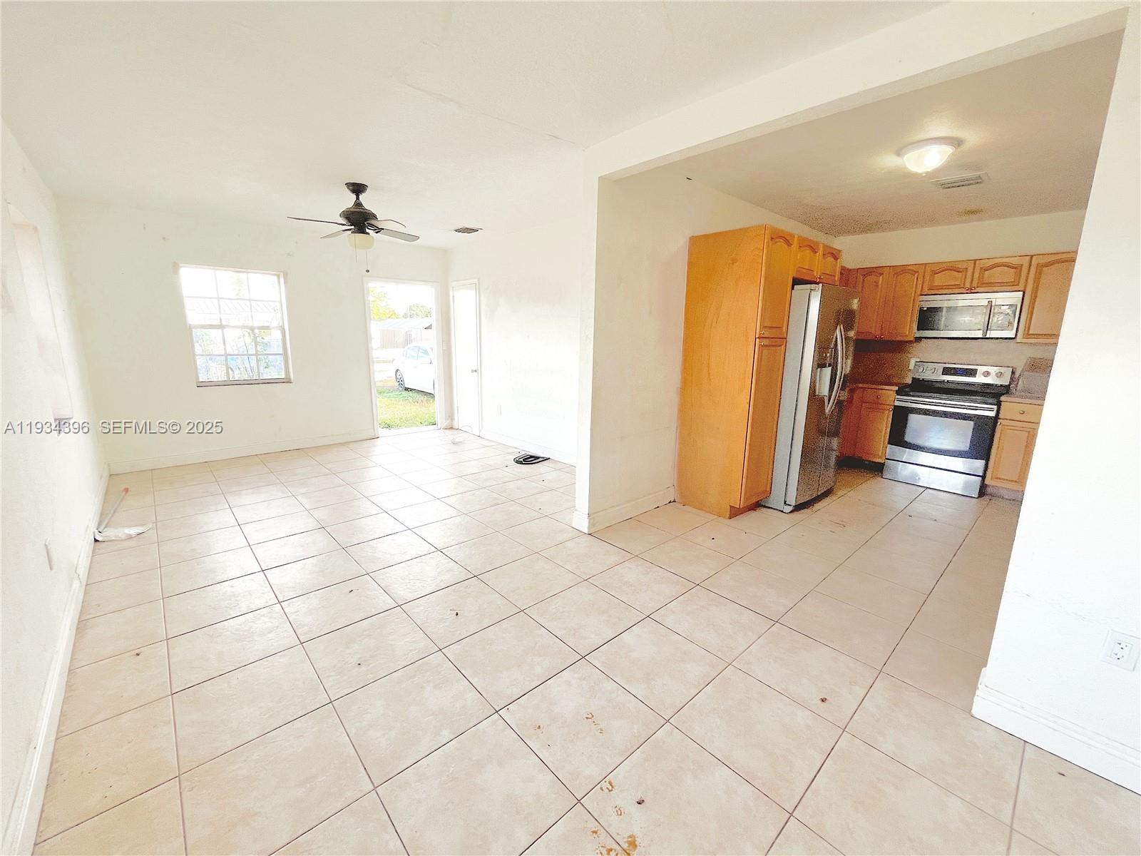 15410 NW 29th Ct #A Miami, FL 33180