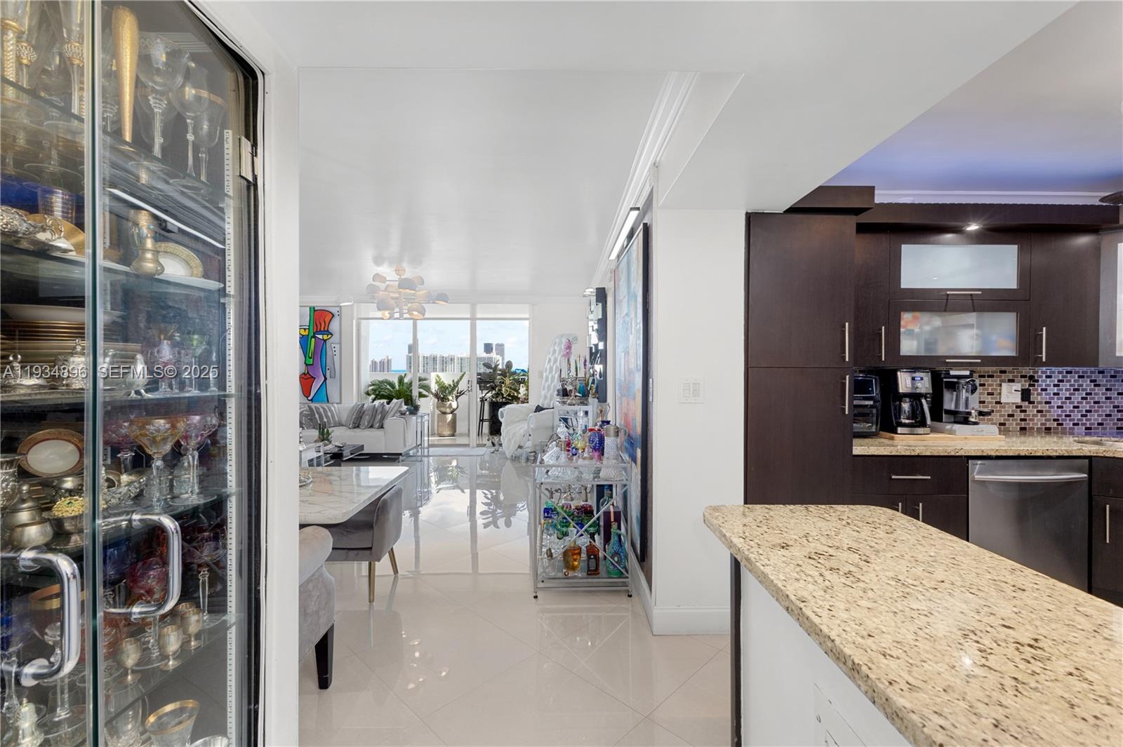 2750 NE 183rd St #2710 Aventura, FL 33160