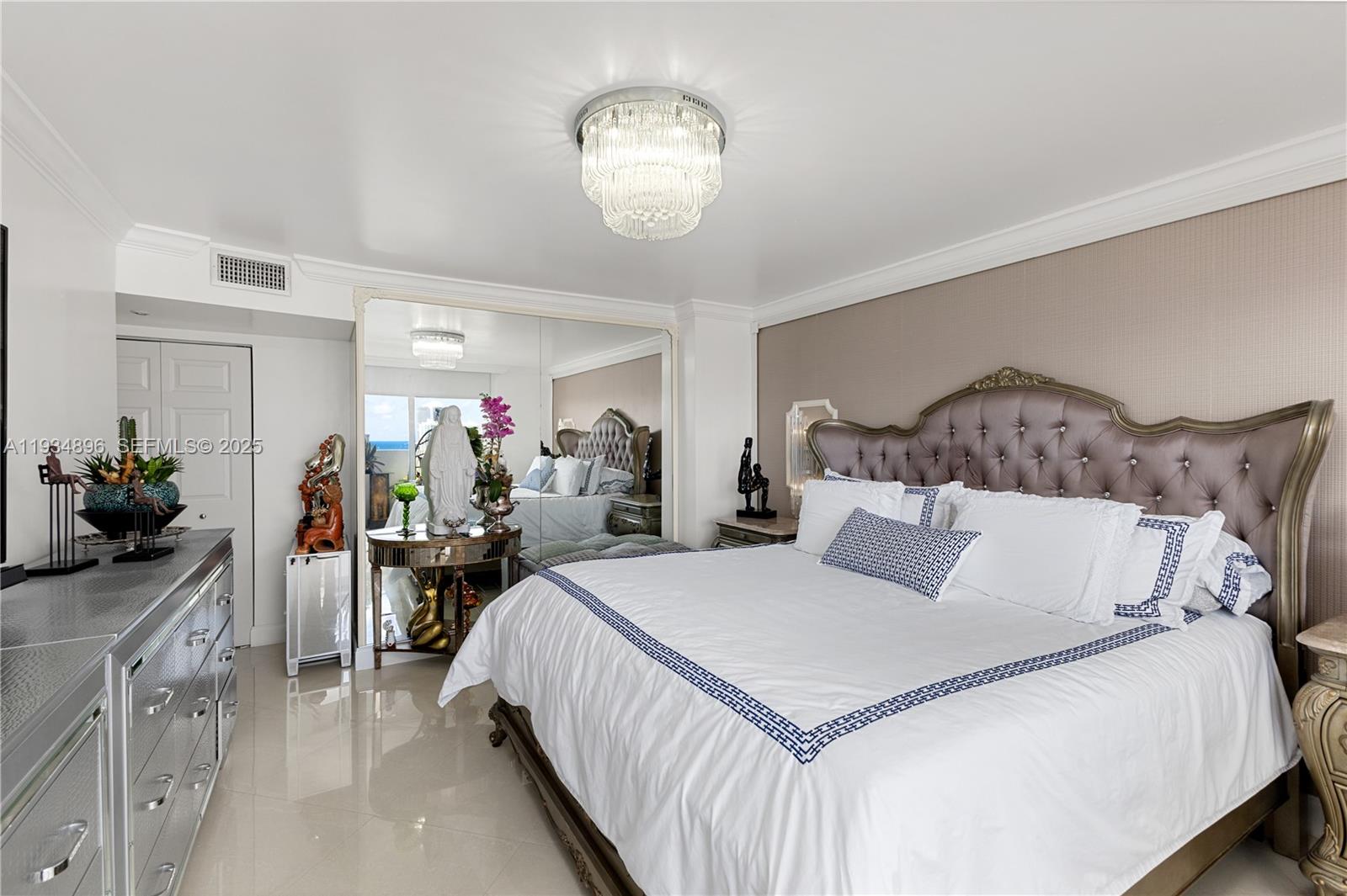 2750 NE 183rd St #2710 Aventura, FL 33160