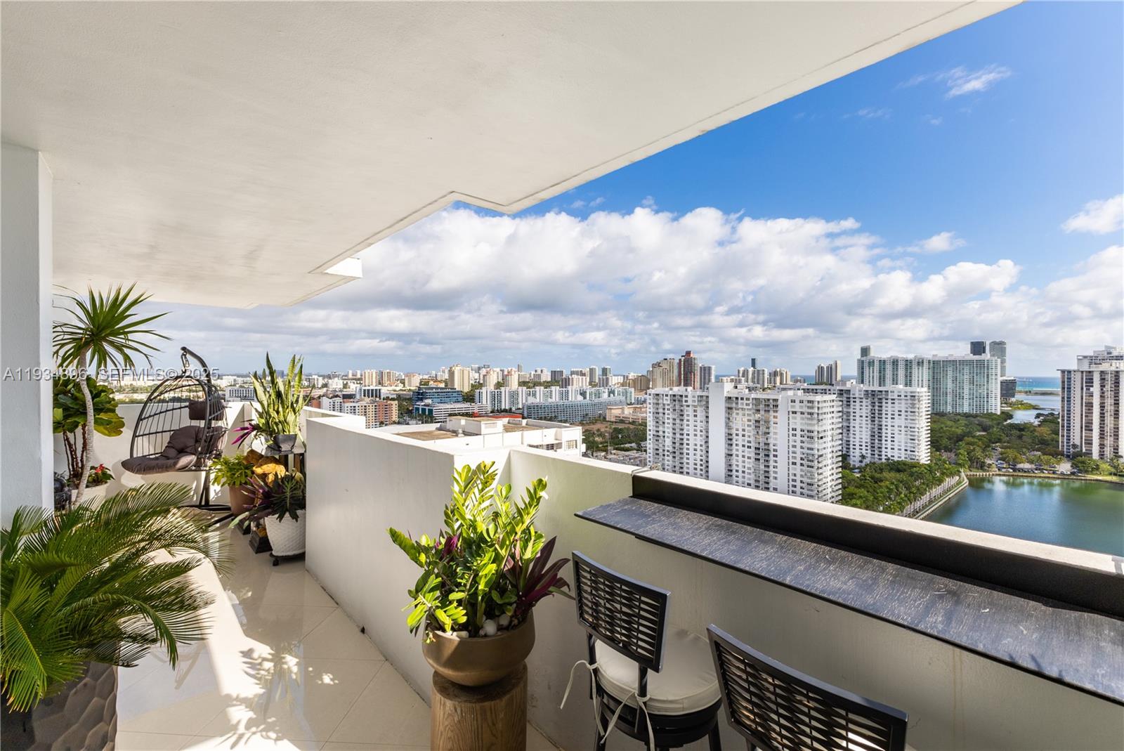 2750 NE 183rd St #2710 Aventura, FL 33160