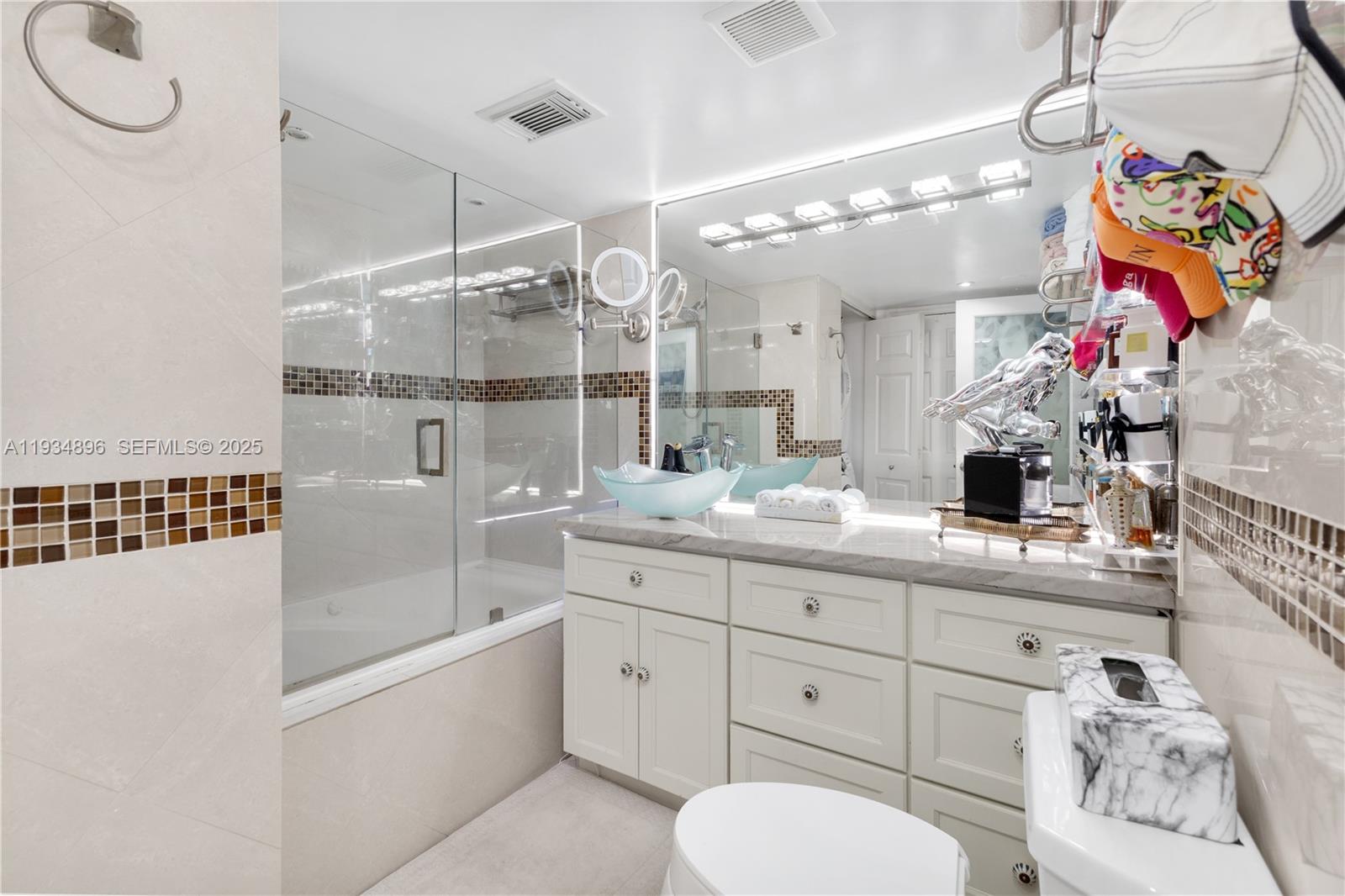 2750 NE 183rd St #2710 Aventura, FL 33160