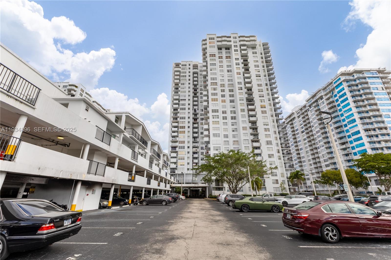2750 NE 183rd St #2710 Aventura, FL 33160