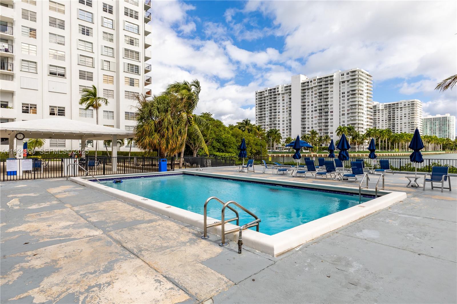 2750 NE 183rd St #2710 Aventura, FL 33160