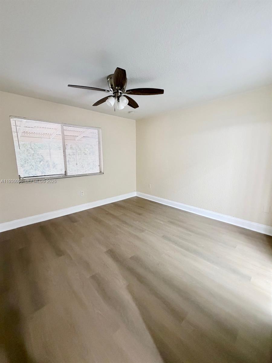 10722 La Placida Dr #9-B3 Coral Springs, FL 33065